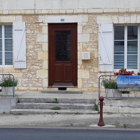 Bed and Breakfast La Miramboise à Mirambeau  Extérieur photo