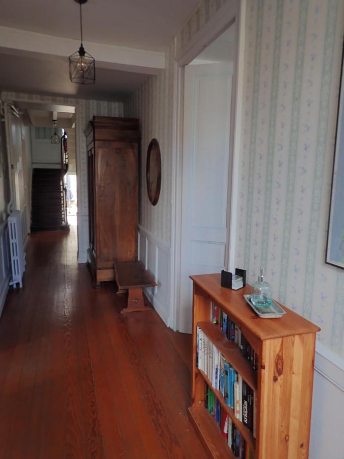 Bed and Breakfast La Miramboise à Mirambeau  Extérieur photo