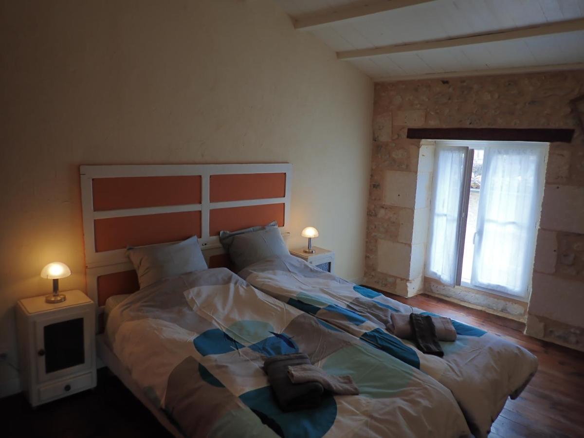 Bed and Breakfast La Miramboise à Mirambeau  Extérieur photo