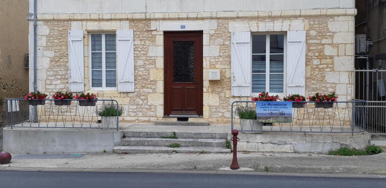 Bed and Breakfast La Miramboise à Mirambeau  Extérieur photo