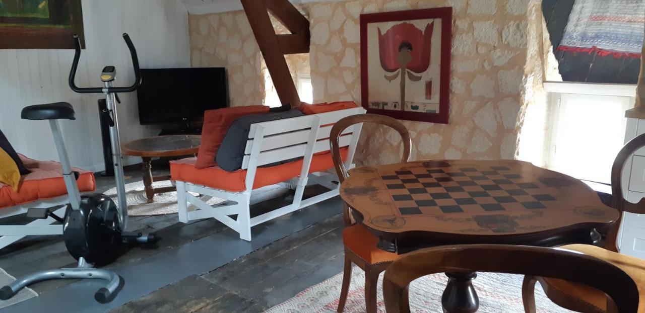 Bed and Breakfast La Miramboise à Mirambeau  Extérieur photo